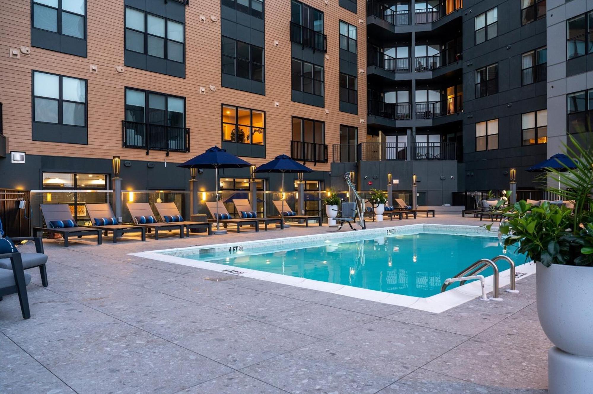 Luxury Apartments By Hyatus At Pierpont New Haven Bagian luar foto